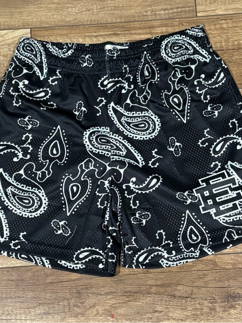 Eric Emanuel Mens Black & White Bandana Paisley Athletic Shorts EE Large
